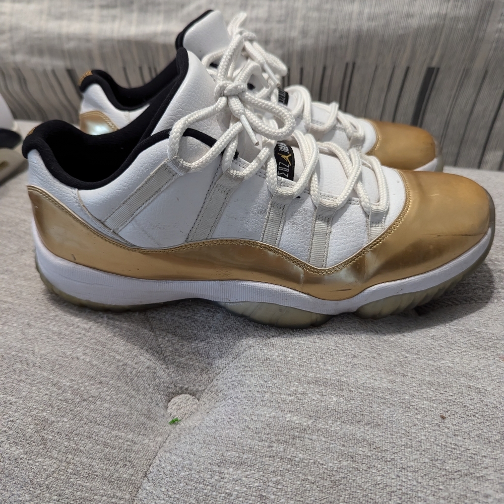 Men's Jordan 11 Retro Sneakers